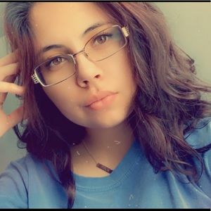 Meet your Posher, Cierrah